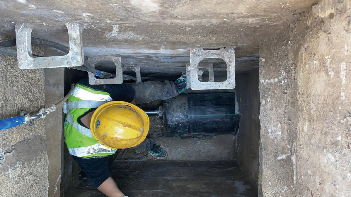 兴海HDPE短管内衬法